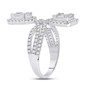 Brilliant Elegance: 14kt White Gold Baguette Diamond Fashion Ring - Splendid Jewellery