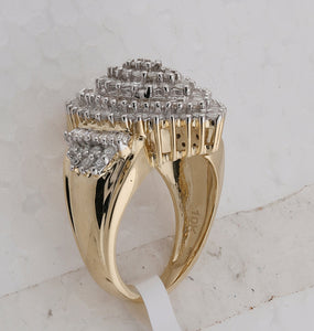 Captivating Cluster Brilliance Ring | 10kt Yellow Gold Womens Round Diamond Oval Cluster Ring 2 Cttw - Splendid Jewellery