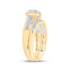 Load image into Gallery viewer, Captivating Cluster Brilliance Wedding Ring Set product Side View 2 from Splendid Jewellery