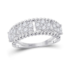 Load image into Gallery viewer, Captivating Diamond Brilliance Band | 14kt White Gold Womens Round Diamond Oval Cluster Band Ring 3/4 Cttw | Splendid Jewellery - Splendid Jewellery