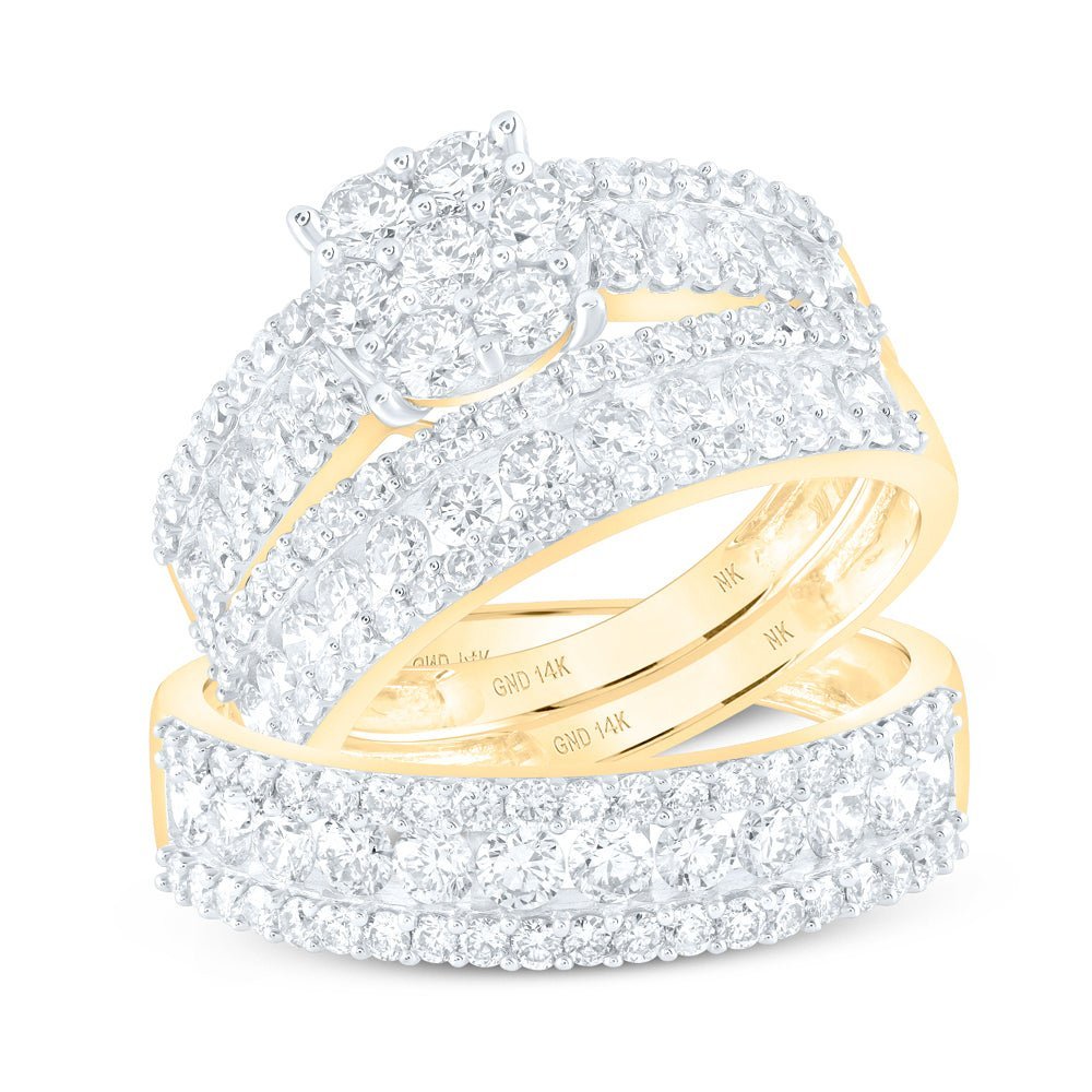 Captivating Love Story | 14kt Yellow Gold His Hers Round Diamond Cluster Matching Wedding Set 2 - 7/8 Cttw | Splendid Jewellery - Splendid Jewellery