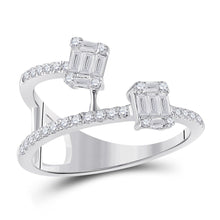 Load image into Gallery viewer, Dazzling Baguette and Round Diamond Fashion Ring | 14kt White Gold Women's 1/2 Cttw | Splendid Jewellery - Splendid Jewellery