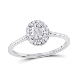 Captivating Brilliance: 14kt White Gold Women's Diamond Cluster Ring - Top View