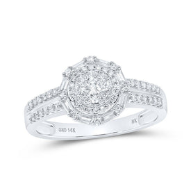 Radiant Elegance: 14kt White Gold Diamond Fashion Ring - Top View
