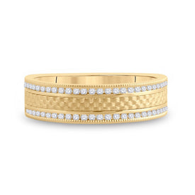 Elegant Brilliance: 14kt Yellow Gold Diamond Brick Band Ring - Splendid Jewellery