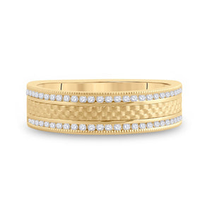 Elegant Brilliance: 14kt Yellow Gold Diamond Brick Band Ring - Splendid Jewellery