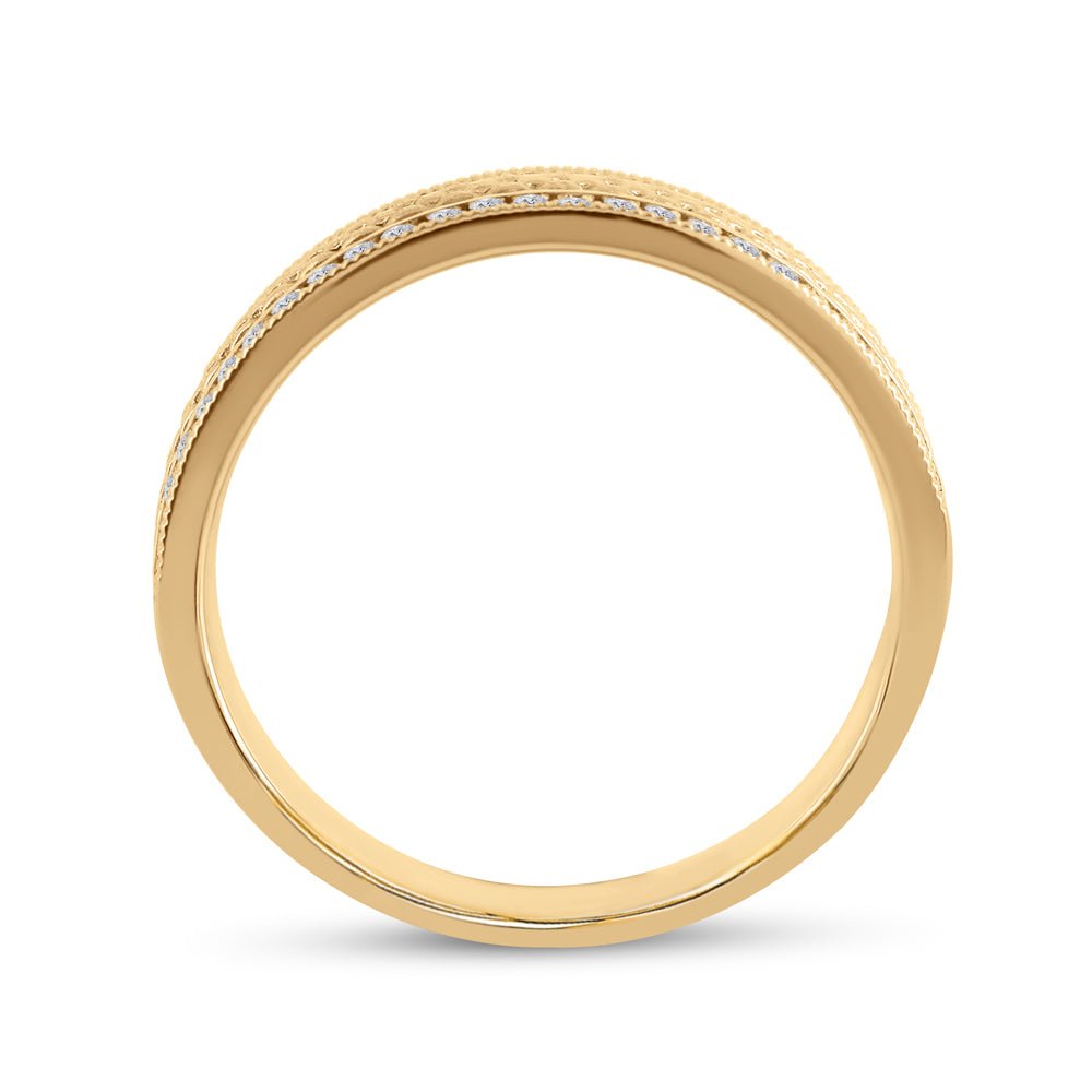 Elegant Brilliance: 14kt Yellow Gold Diamond Brick Band Ring - Splendid Jewellery