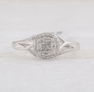 Enchanting Love's Embrace | 10kt White Gold Princess Round Diamond Cluster Bridal Wedding Engagement Ring 1/5 Cttw - Splendid Jewellery