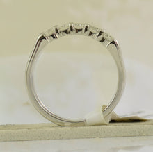 Load image into Gallery viewer, Eternal Brilliance: 14kt White Gold Womens Round Diamond 5 - stone Wedding Band - Splendid Jewellery