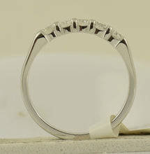 Load image into Gallery viewer, Eternal Brilliance: 14kt White Gold Womens Round Diamond 5 - stone Wedding Band - Splendid Jewellery
