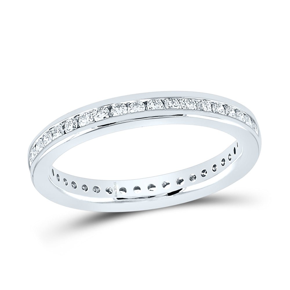 Eternal Brilliance: 14kt White Gold Womens Round Diamond Eternity Wedding Band 1/2 Cttw - Splendid Jewellery