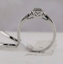 Load image into Gallery viewer, Eternal Love 10kt White Gold Princess Diamond 3-Piece Bridal Wedding Ring Band Set 1/4 Cttw Side View from Splendid Jewellery