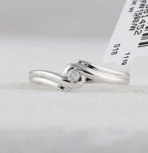 Load image into Gallery viewer, Eternal Love | 10kt White Gold Womens Round Diamond Solitaire Promise Ring 1/20 Cttw | Splendid Jewellery - Splendid Jewellery