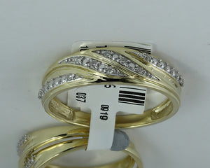 Eternal Love 10kt Yellow Gold His Hers Round Diamond Cluster Matching Wedding Set 1/3 Cttw - Splendid Jewellery