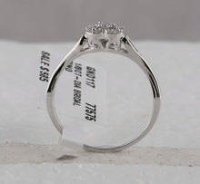 Load image into Gallery viewer, Everlasting Love Diamond Heart Promise Ring - Splendid Jewellery