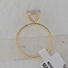 Load image into Gallery viewer, Exquisite Brilliance: 10kt Yellow Gold Womens Round Diamond Oval Cluster Ring 1/3 Cttw product Side View from Splendid Jewellery