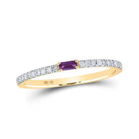 Radiant Elegance: 10kt Yellow Gold Baguette Alexandrite Diamond Band Ring product  Top View from Splendid Jewellery