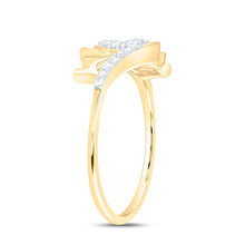 Load image into Gallery viewer, Heart of Love Diamond Ring Side View from Splendid Jewellery