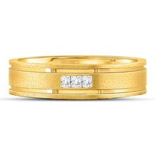 Load image into Gallery viewer, Luxurious 14kt Yellow Gold Men's Diamond Wedding Band Ring | Majestic Brilliance - Splendid Jewellery