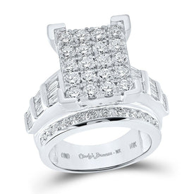 Radiant Brilliance: 10kt White Gold Round Diamond Cluster Bridal Wedding Engagement Ring - Splendid Jewellery