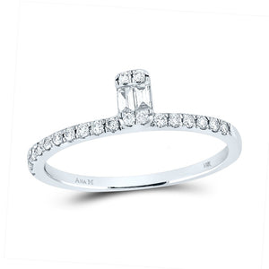 Radiant Elegance | 14kt White Gold Baguette Diamond Band Ring 1/4 Cttw | Splendid Jewellery - Splendid Jewellery