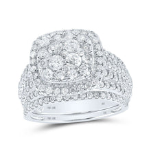 Load image into Gallery viewer, Radiant Love | 10kt White Gold Diamond Majesty Bridal Wedding Ring Band Set 2 Cttw - Splendid Jewellery