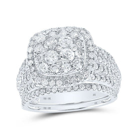 Radiant Love | 10kt White Gold Diamond Majesty Bridal Wedding Ring Band Set 2 Cttw - Splendid Jewellery