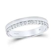 Load image into Gallery viewer, Radiant Love: 14kt White Gold Womens Machine - Set Round Diamond Wedding Band 1/4 Cttw - Splendid Jewellery
