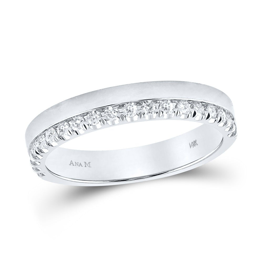 Radiant Love: 14kt White Gold Womens Machine - Set Round Diamond Wedding Band 1/4 Cttw - Splendid Jewellery