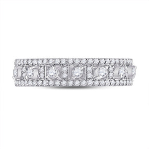 Radiant Love | 14kt White Gold Womens Round Diamond Anniversary Band Ring 5/8 Cttw - Splendid Jewellery