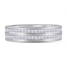 Radiant Love: 14kt White Gold Womens Round Diamond Eternity Wedding Band 1 Cttw - Splendid Jewellery