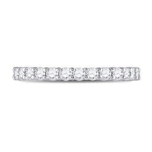 Radiant Love: 14kt White Gold Womens Round Diamond Eternity Wedding Band - Splendid Jewellery