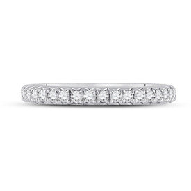 Radiant Love: 14kt White Gold Womens Round Diamond Eternity Wedding Band 3/4 Cttw - Front View