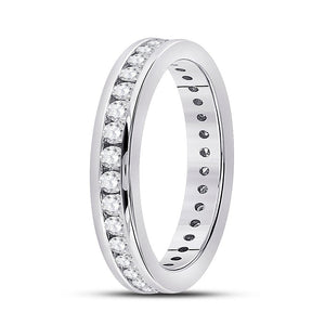 Radiant Love: 14kt White Gold Womens Round Diamond Eternity Wedding Band 7/8 Cttw - Splendid Jewellery