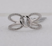 Load image into Gallery viewer, Radiant Reflections: 14kt White Gold Womens Round Diamond Negative Space Link Fashion Ring - Splendid Jewellery