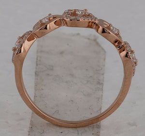 Romantic Brilliance: 10kt Rose Gold Diamond Heart Band Ring - Splendid Jewellery