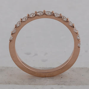 Rose Radiance: 14kt Rose Gold Women's Round Diamond Wedding Single Row Band - Splendid Jewellery