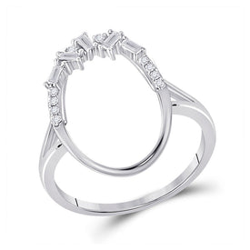 Scattered Brilliance: 14kt White Gold Oval Diamond Fashion Ring - Splendid Jewellery