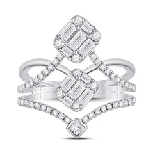 Load image into Gallery viewer, Splendid Brilliance: 14kt White Gold Women's Diamond Majesty Ring - Splendid Jewellery