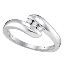 Load image into Gallery viewer, Splendid Jewellery 10kt White Gold Round Diamond 3-stone Promise Ring  Top View from Splendid Jewellery