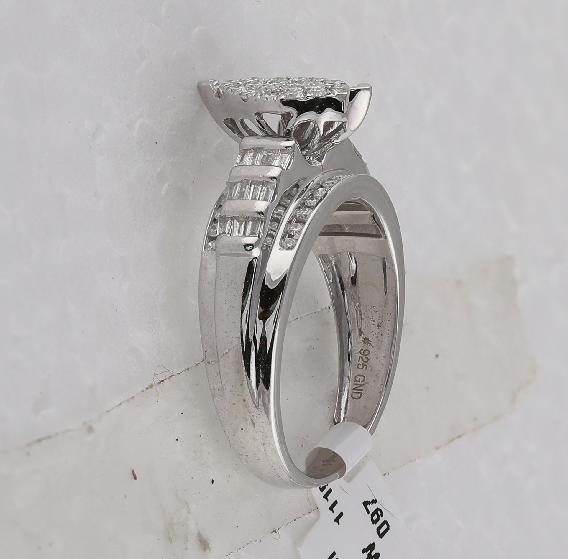Sterling Silver Round Diamond Oval Cluster Bridal Wedding Engagement Ring 1/2 Cttw - Splendid Jewellery