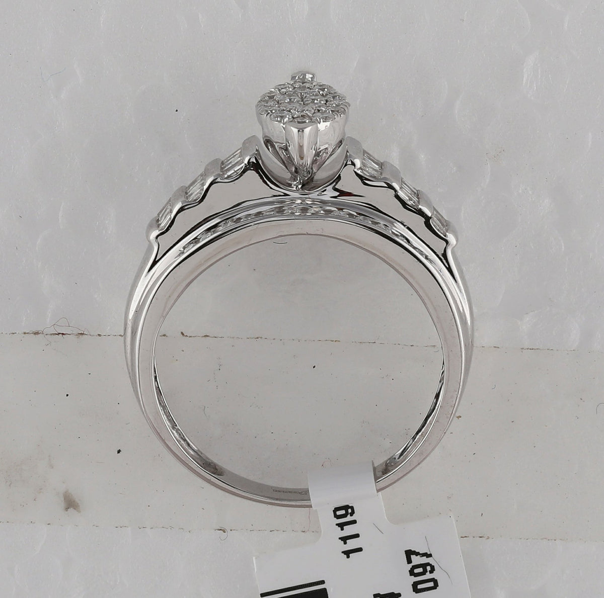 Sterling Silver Round Diamond Oval Cluster Bridal Wedding Engagement Ring 1/2 Cttw - Splendid Jewellery