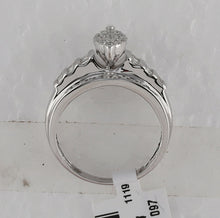 Load image into Gallery viewer, Sterling Silver Round Diamond Oval Cluster Bridal Wedding Engagement Ring 1/2 Cttw - Splendid Jewellery