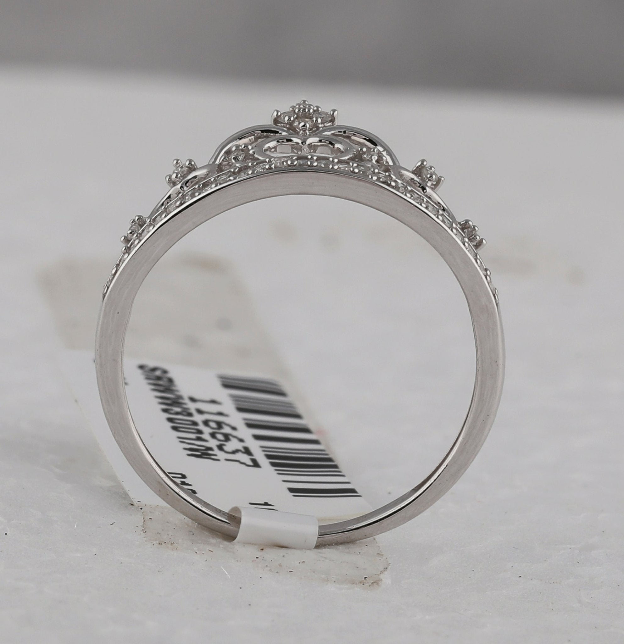 Sterling Silver Round Diamond Ring 1/6 Cttw - Splendid Jewellery