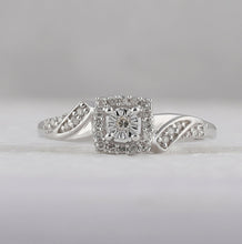 Load image into Gallery viewer, Sterling Silver Round Diamond Ring 1/6 Cttw - Splendid Jewellery