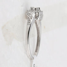 Load image into Gallery viewer, Sterling Silver Round Diamond Ring 1/6 Cttw - Splendid Jewellery