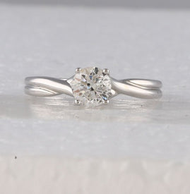 Timeless Love: 14kt White Gold Round Diamond Solitaire Bridal Wedding Engagement Ring - Splendid Jewellery