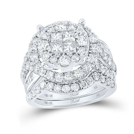 Captivating Brilliance: 14kt White Gold Princess Diamond Cluster Bridal Wedding Ring Band Set - Top View