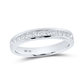 Eternal Love 14kt White Gold Women's Round Diamond Wedding Band - Top View