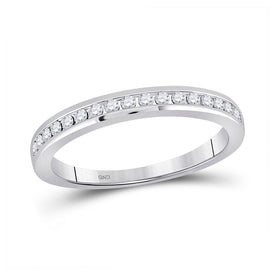 Eternal Brilliance: 14kt White Gold Diamond Wedding Band - Top View